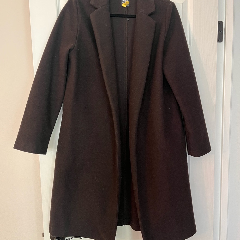 Elegant Brown Women's Coat